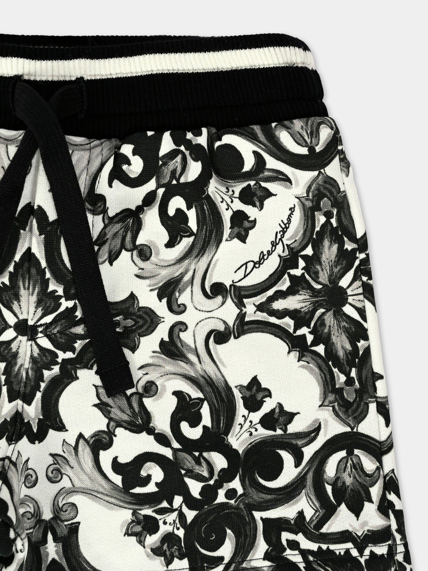 Shorts neri per neonato con stampa maiolica,Dolce & Gabbana Kids,L1JQS2 II7HR IZ3TN