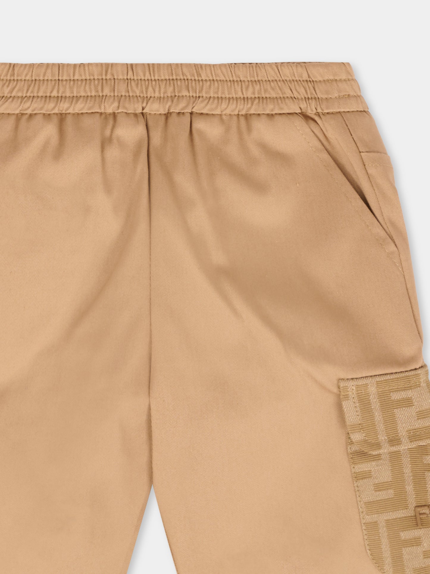 Pantaloni beige per neonato con logo,Fendi Kids,BMF261 AS5Y F0QU5