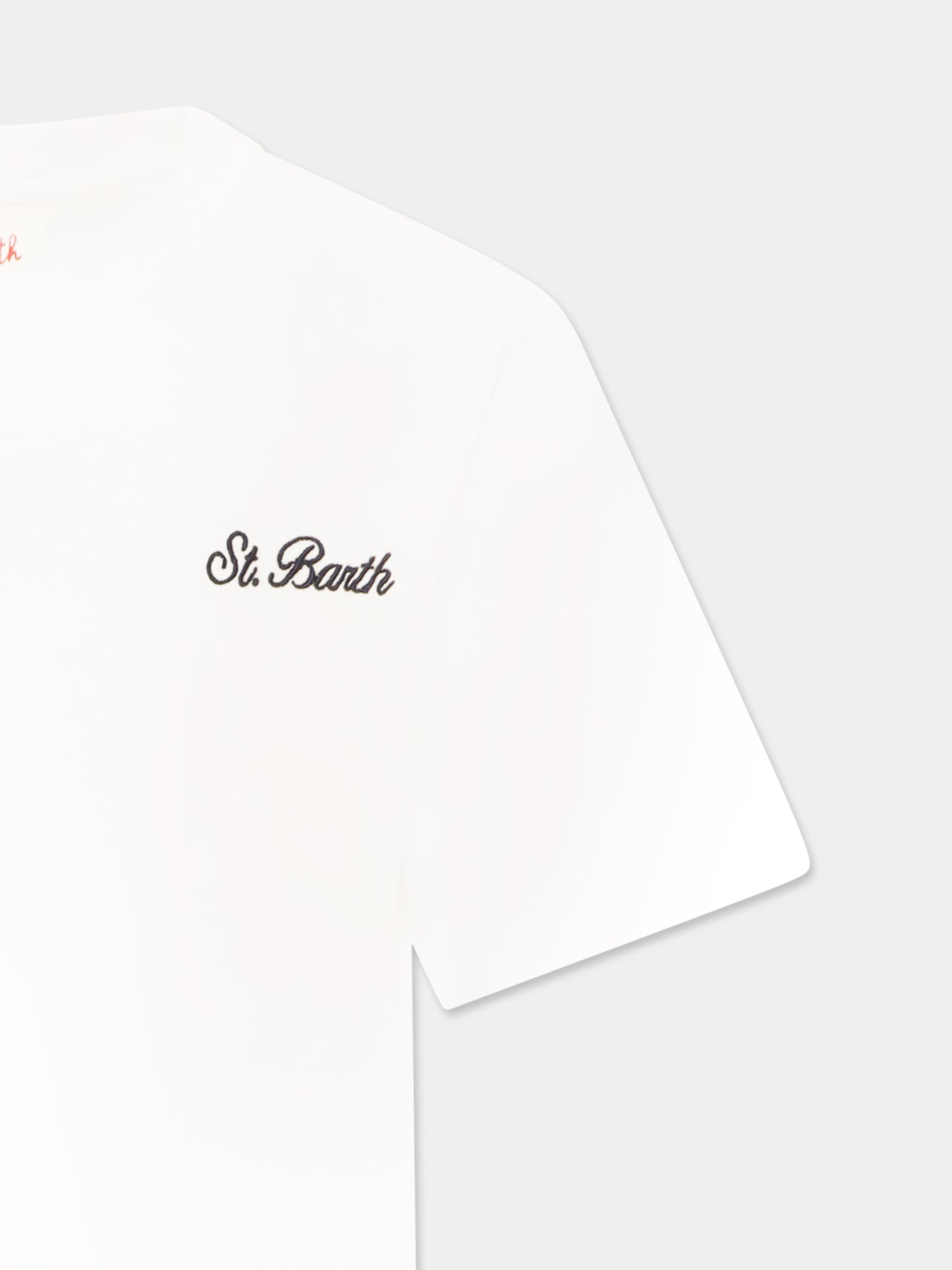 White t-shirt for boy with logo