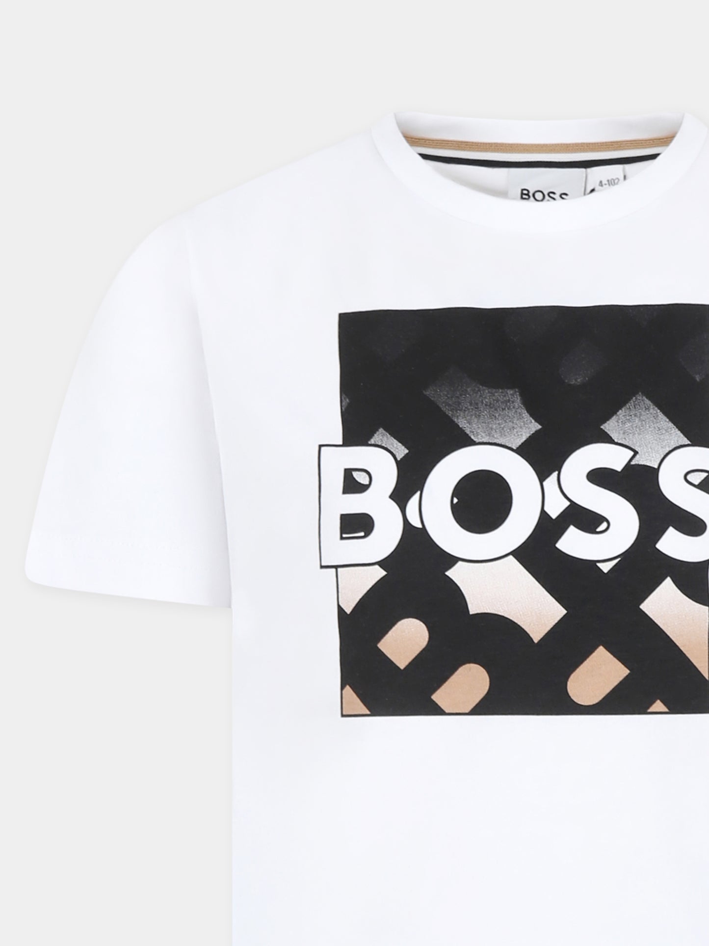 White t-shirt for boy with logo