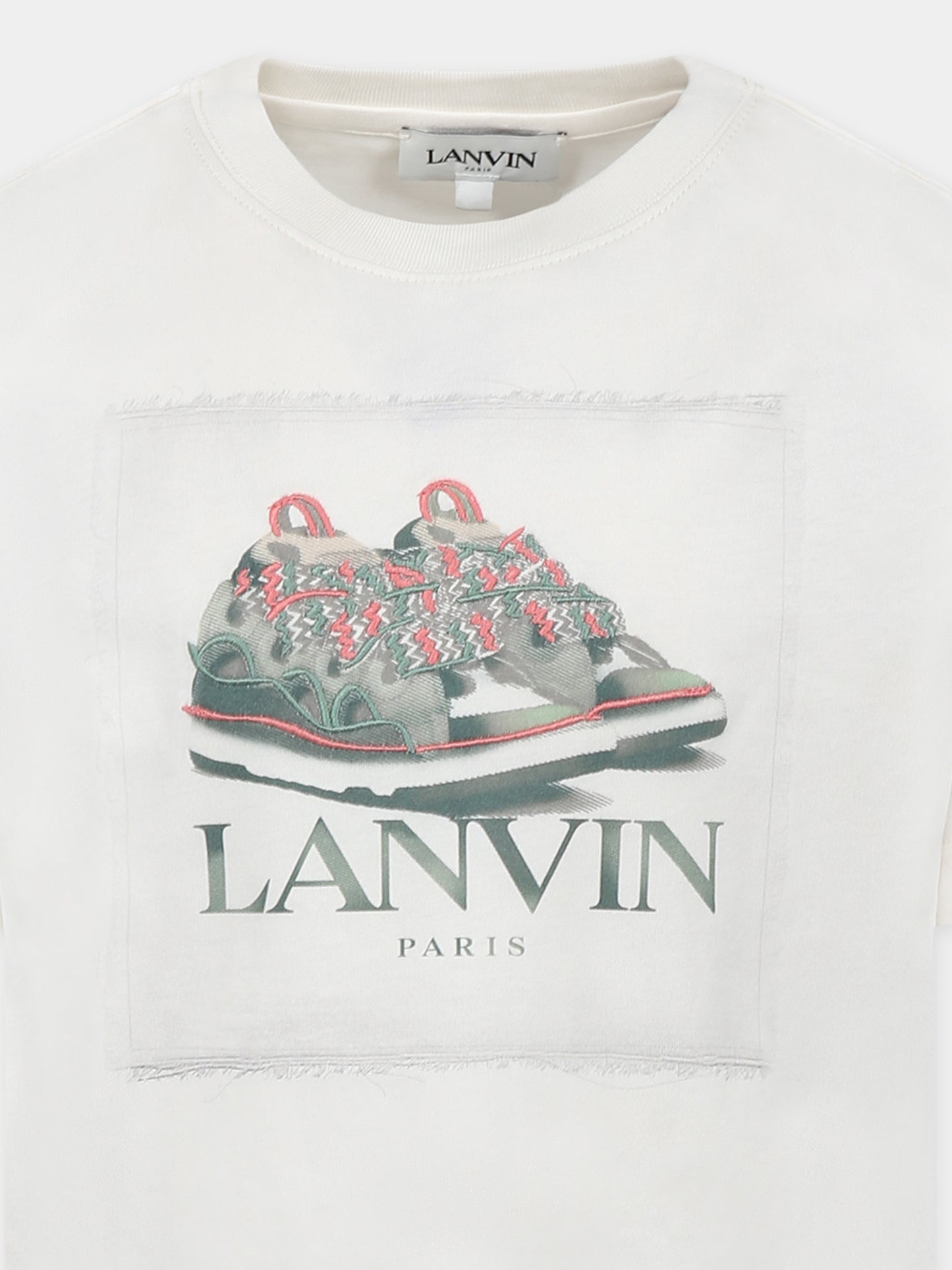 Ivory t-shirt for boy with sneakers print