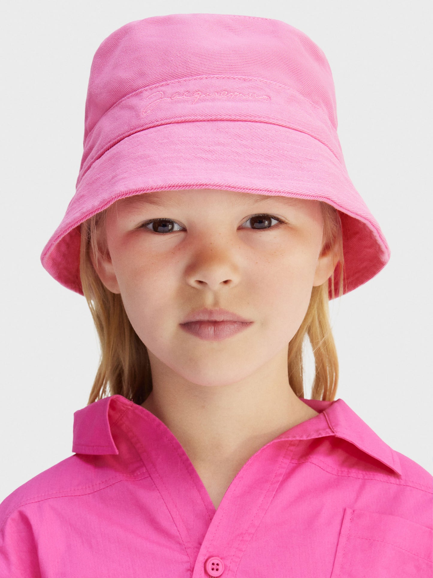 Cloche 'Le Bob Gadjo' fuchsia for kids