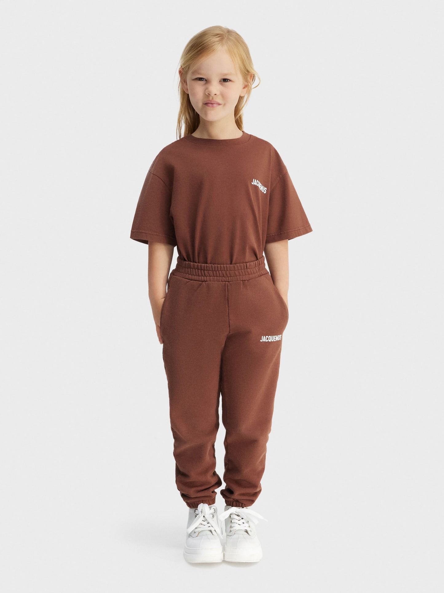 T-shirt 'Le t-shirt Jacquemus' marrone  per bambini
