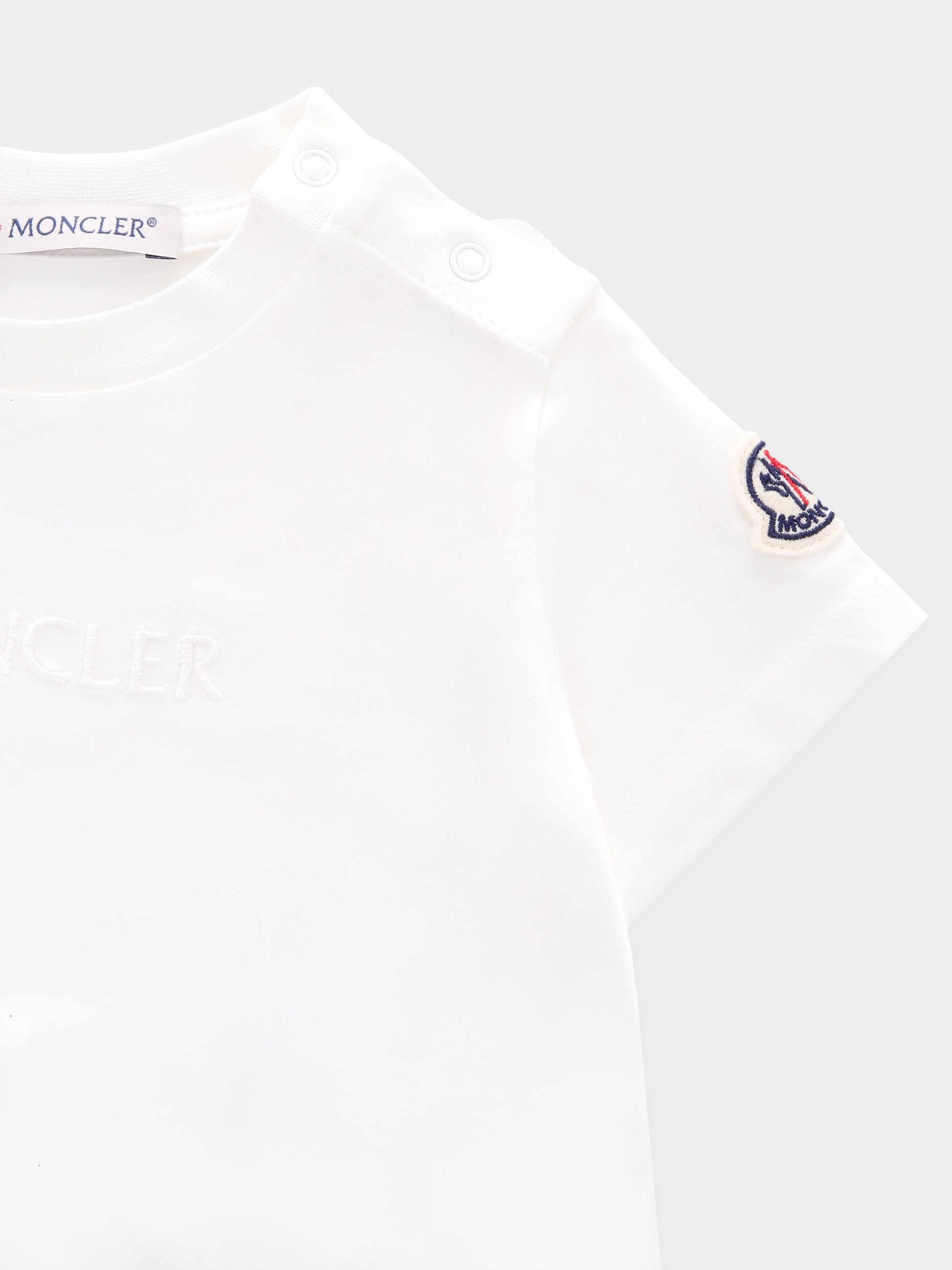 T-shirt bianca per neonati con logo ricamato,Moncler Kids,K2951 - 8C00005 - 89AUM 034