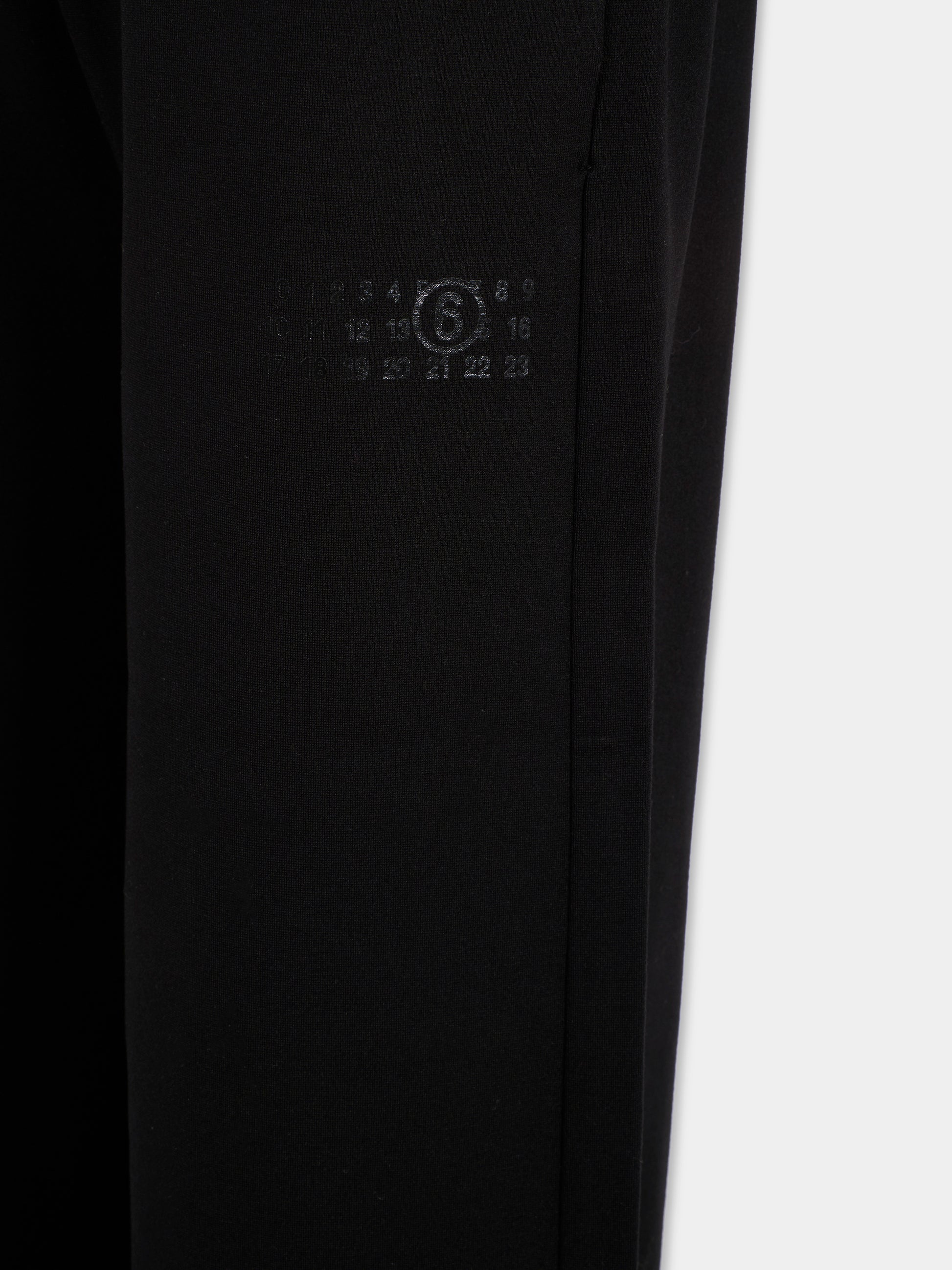 Pantaloni neri per bambini con logo,Mm6 Maison Margiela,M60840-MM05Z-M6900