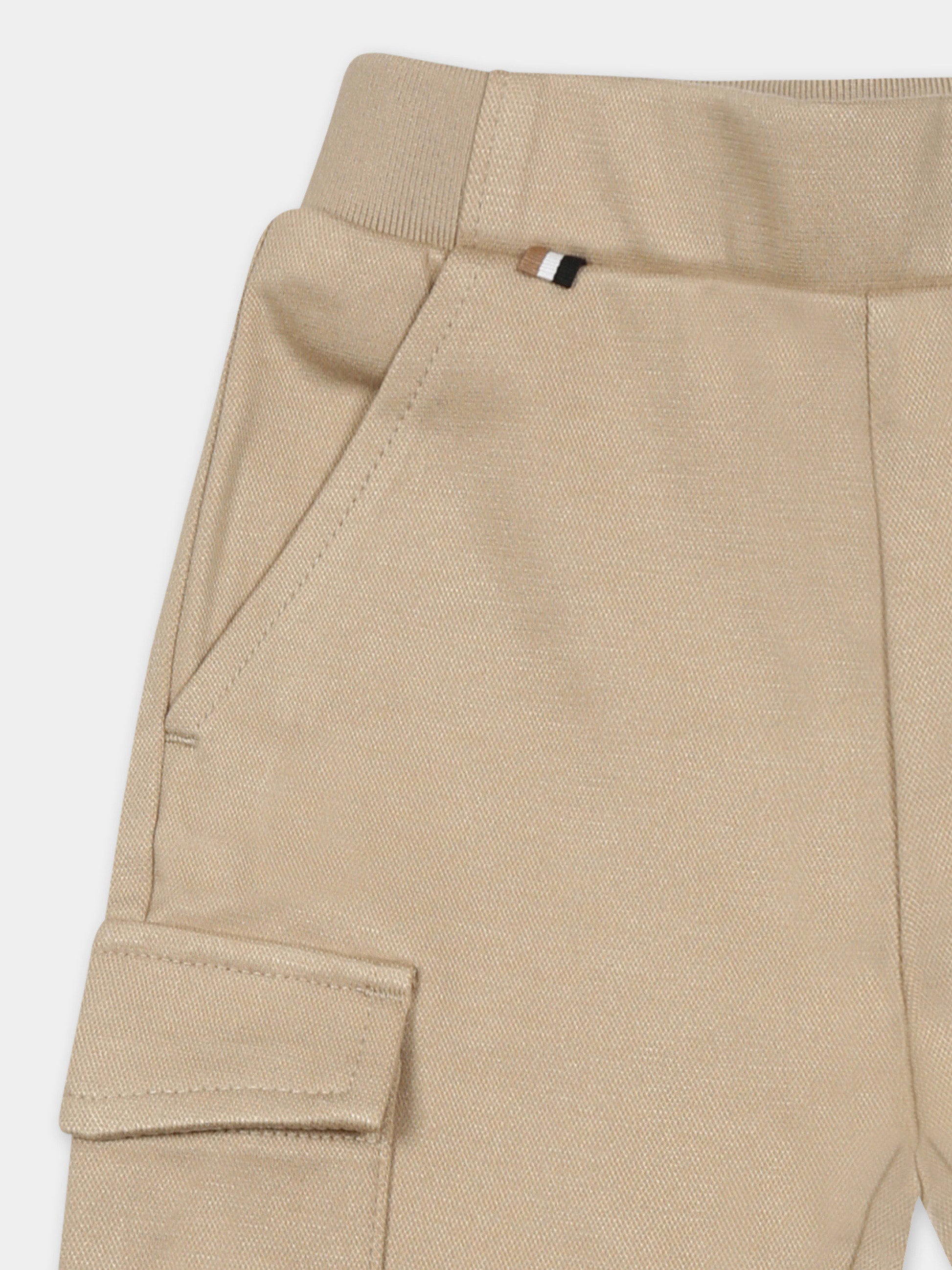 Pantaloni beige per neonato con logo,Boss,J52076 249