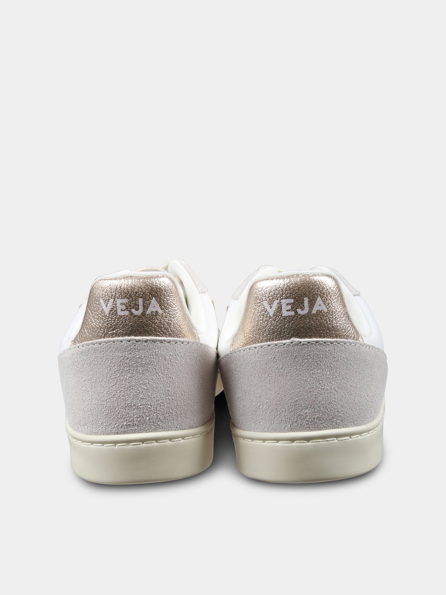 White sneakers for girl with logo