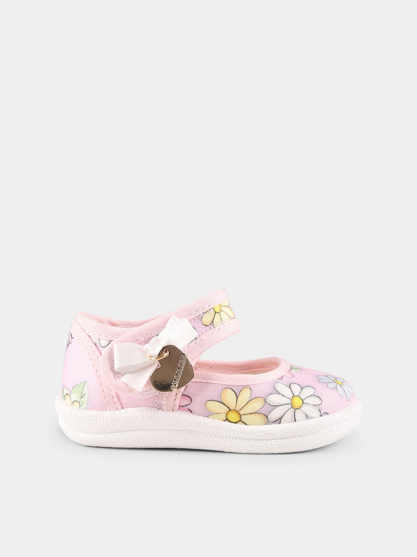 Pink flats for baby girl with daises