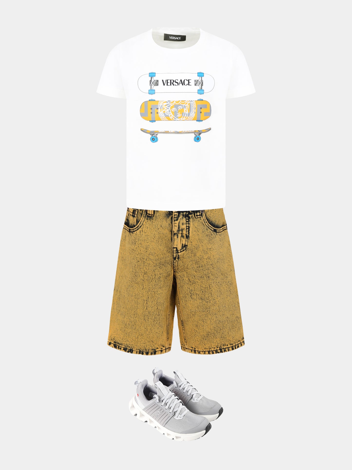 White t-shirt for boy with logo