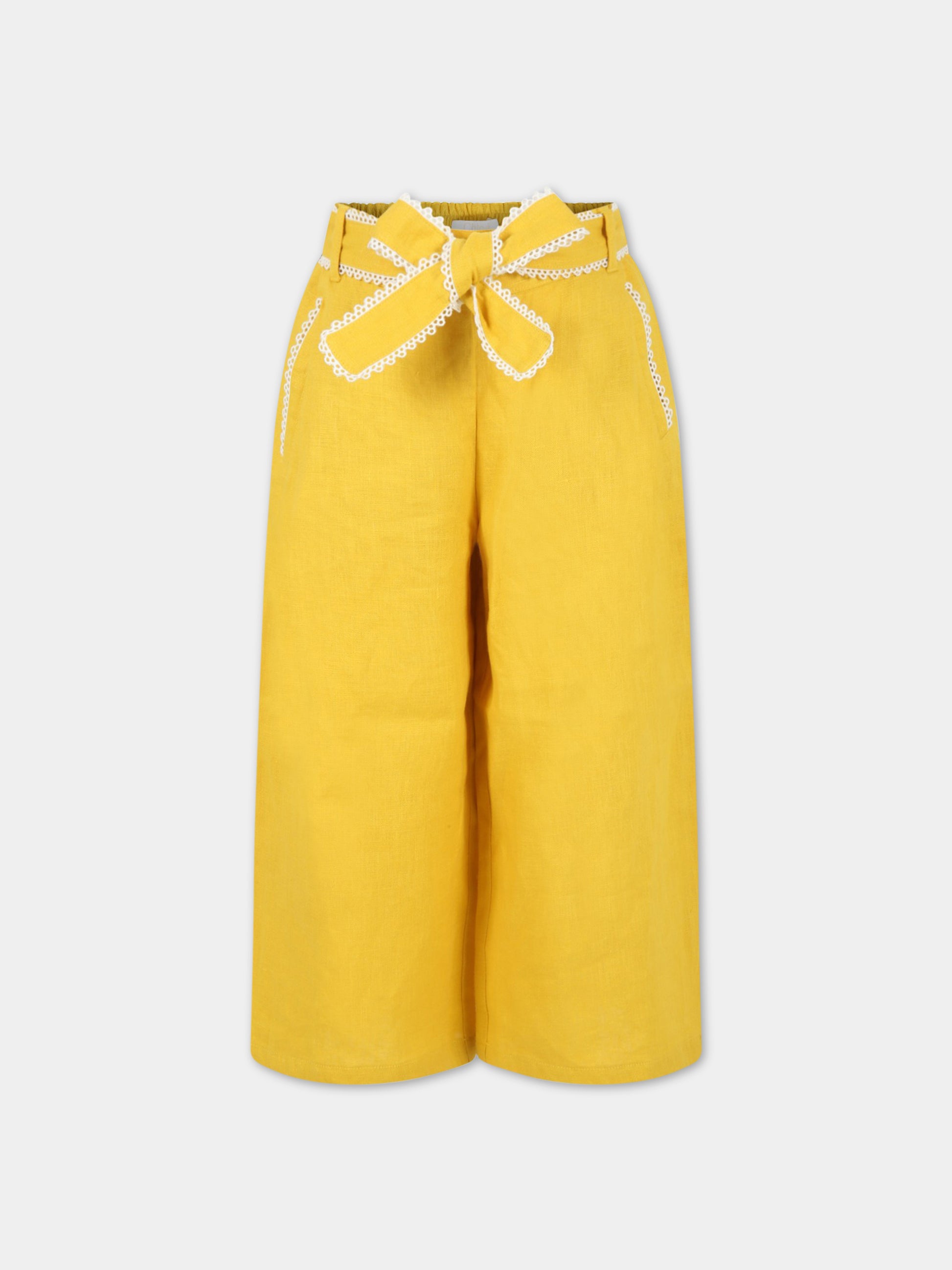 Pantaloni gialli per bambina con dettagli smerlati,Chloé Kids,C14728 588